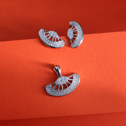 Radiant Arc Pendant Set