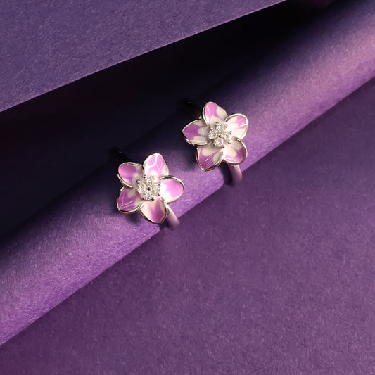 Blossom Sparkle Toe Rings