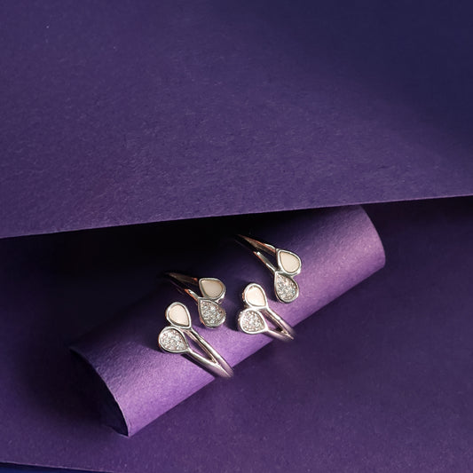 Twin Sparkle Teardrop Toe Rings
