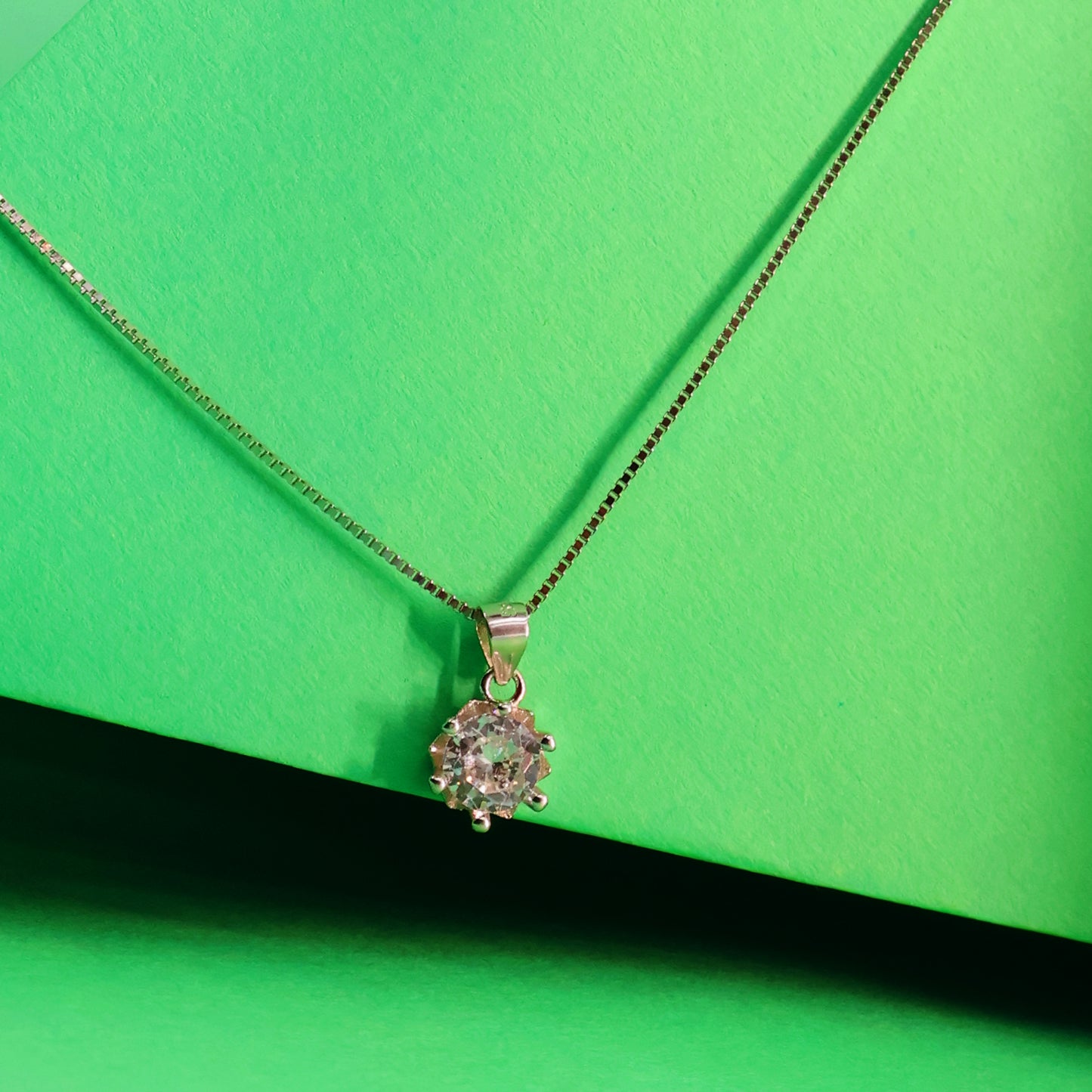 Classic Solitaire Sterling Silver Pendant Chain
