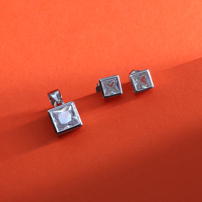 Gleam Square Solitaire Pendant Set