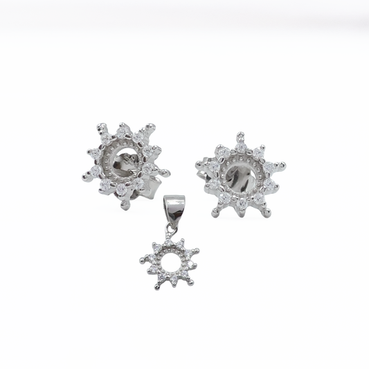 Sterling Silver Sparkle Sun Pendant Set