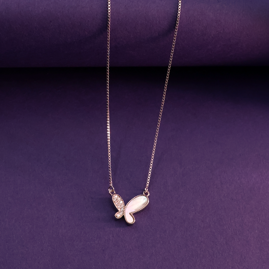 Flutter Shine Silver Chain Pendant