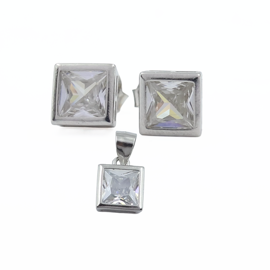 Gleam Square Solitaire Pendant Set