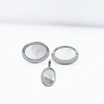 Sterling Silver Oval Shell Pendant Set