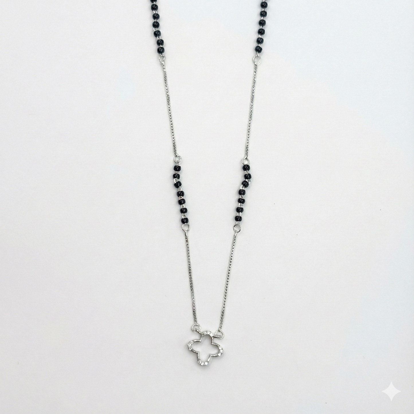 Clover Outline Silver Mangalsutra Pendant
