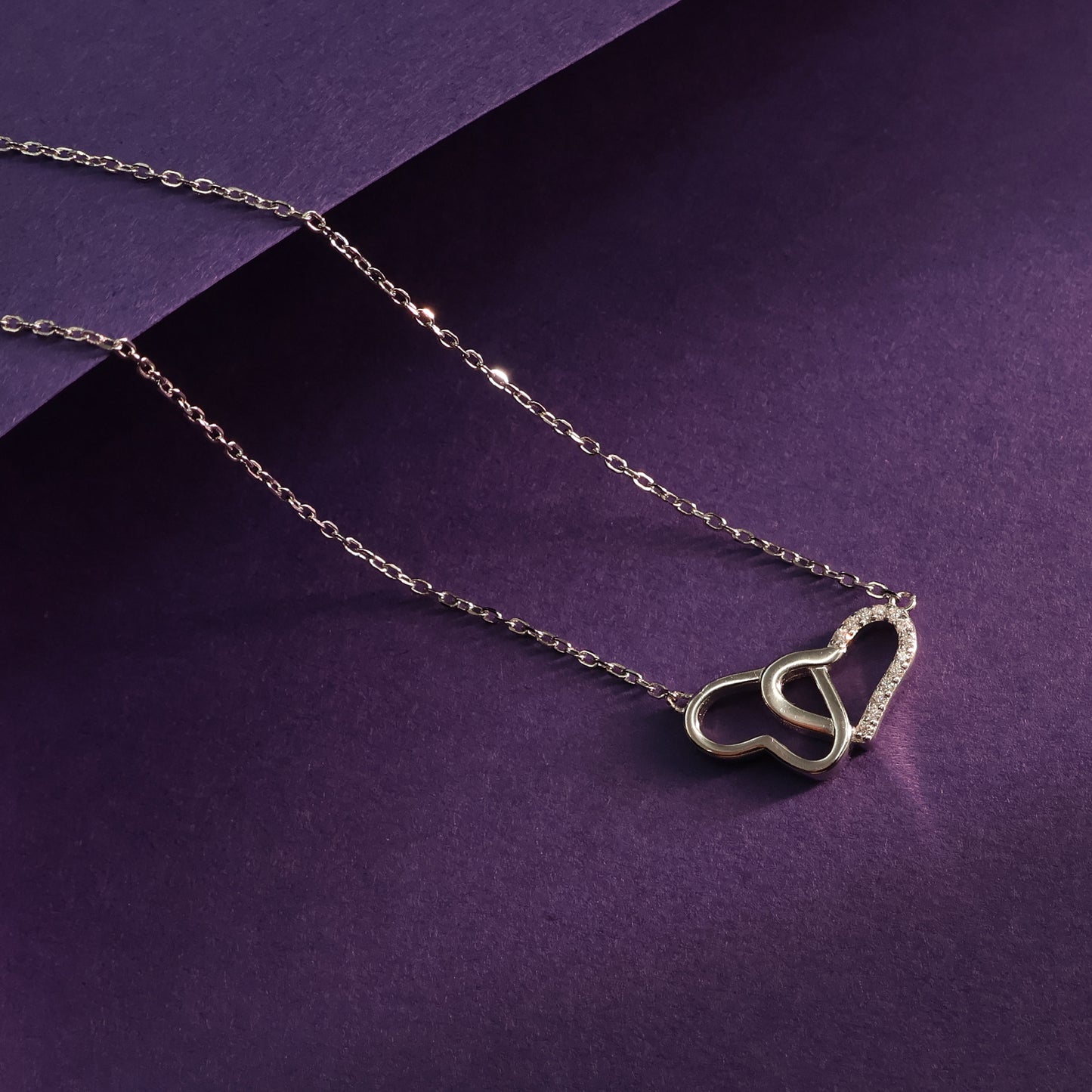 Intertwined Hearts Chain Pendant