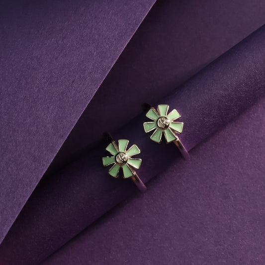 Mint Daisy Toe Ring