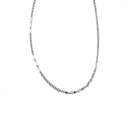 Sleek Silver Link Chain