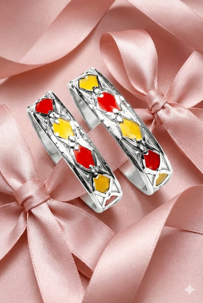 Traditional Enamel Diamond Toe Ring