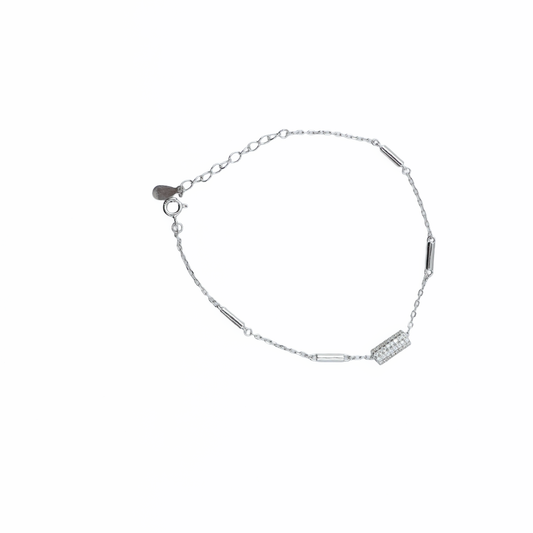 Minimalist Silver Chain Bracelet with Crystal Barrel Accent