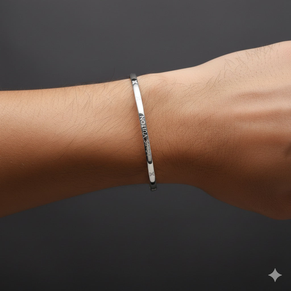 Nirdhar Sleek Silver Kada