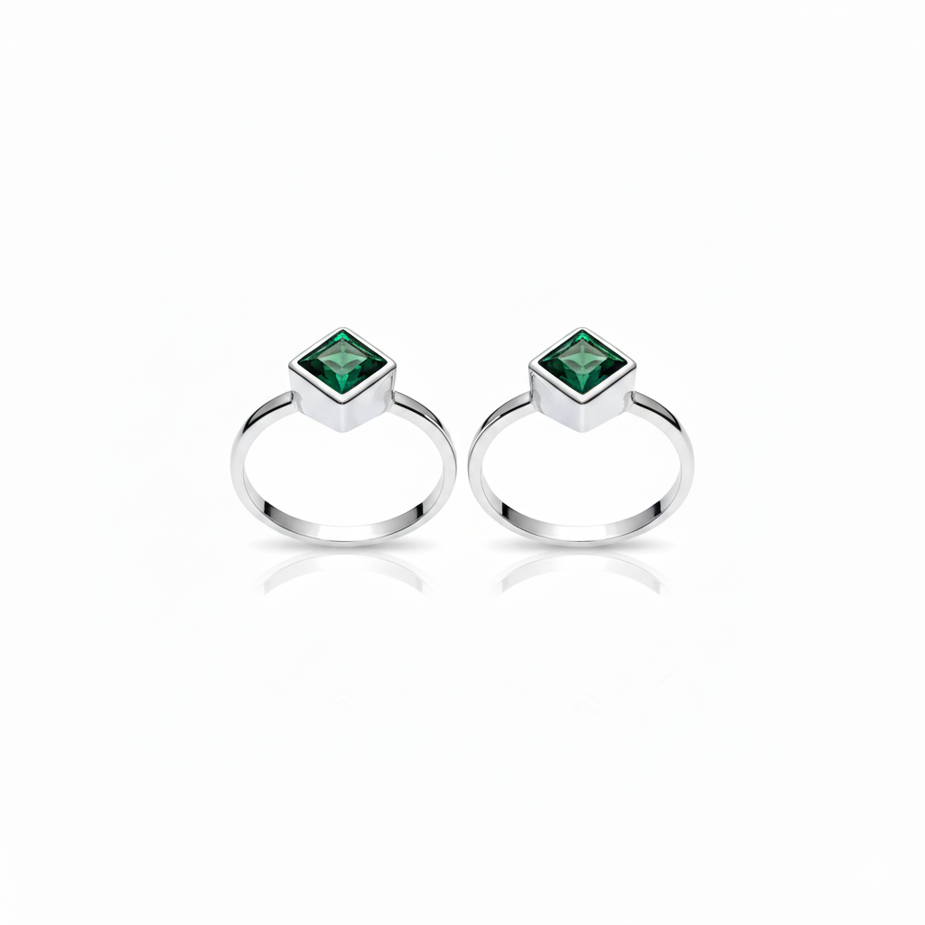 Emerald Edge Toe Ring