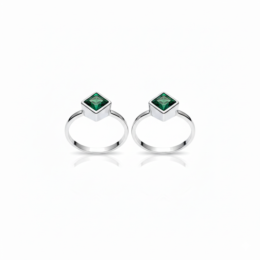 Emerald Edge Toe Ring