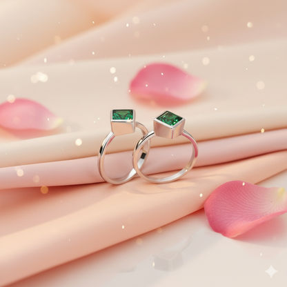 Emerald Edge Toe Ring